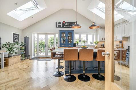 Kitchen/Family Room