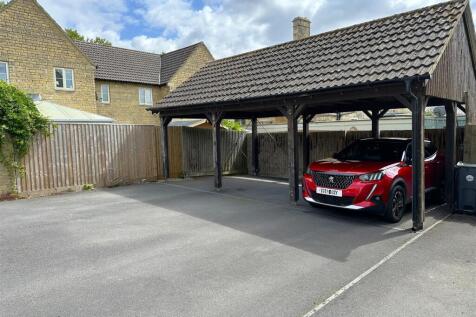 Car Port &amp; Driveway
