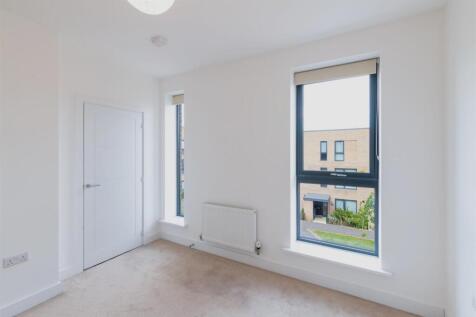 Bedroom 3.jpg