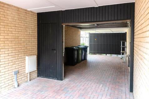 Garage.jpg