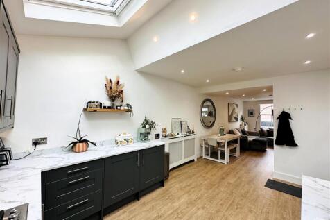 Kitchen Diner / Living Room