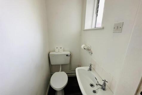 wc.jpg