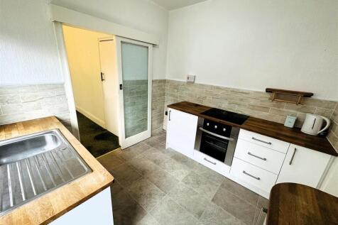 Kitchen.1.jpg