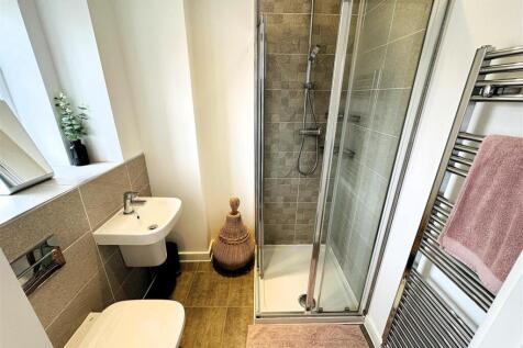 Ensuite.jpg