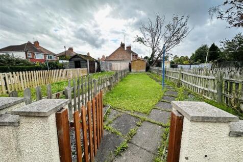rear garden.jpg