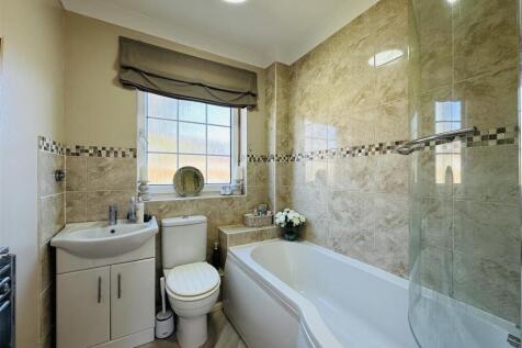 bath2.jpg