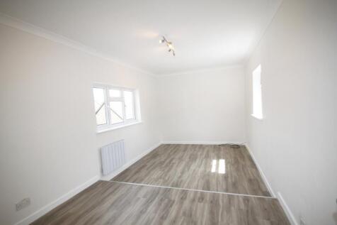 Lounge/ bedroom