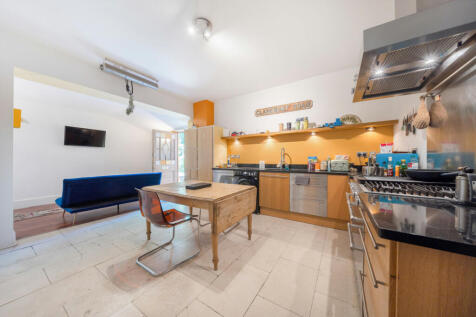 Kitchen/Sitting Room