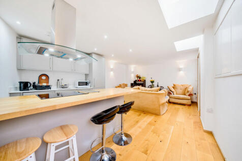 Kitchen/Sitting Room
