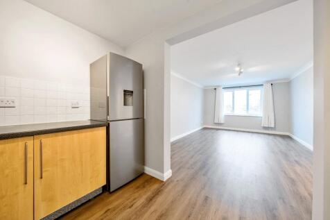 Kitchen/Livngroom
