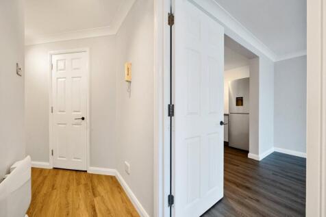 Entrance/Hallway