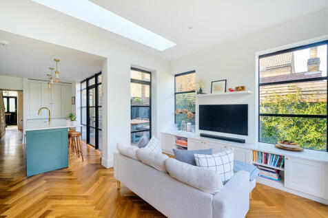 Kitchen/Living Room