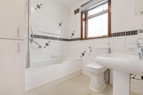 First Floor Bathroom