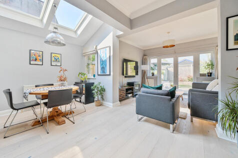 Family/Dining Room