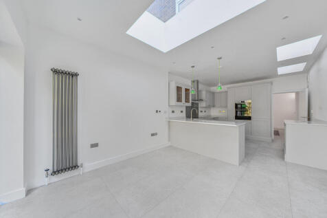 Family Room/Kitchen