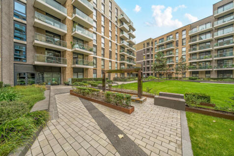 Communal Grounds