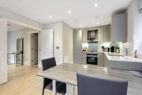 Kitchen/Lounge
