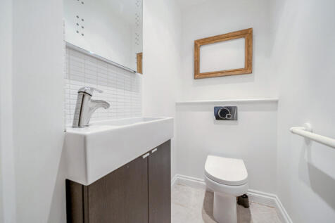 1374645-21-692dd4...