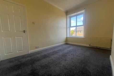 stanhill bed2 1.jpg