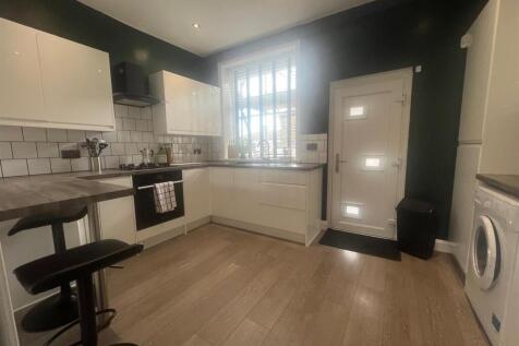 Holgate kitchen3.jpg