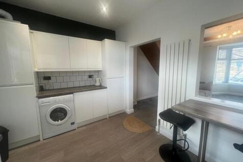 Holgate kitchen2.jpg