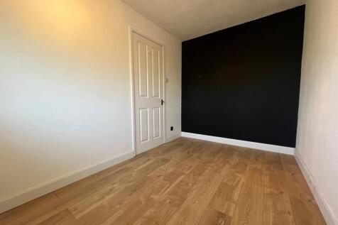 foxwood bed2 1.jpg