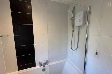 foxwood bathroom2.jpg