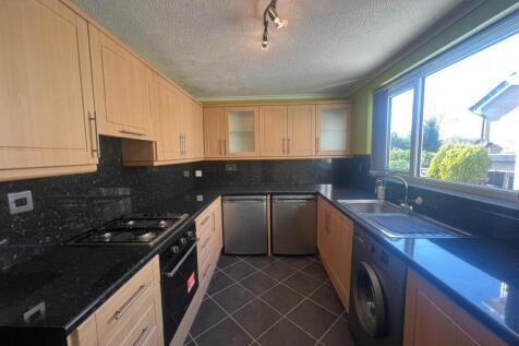 bolland kitchen2.jpg