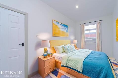 DSC00204 - Kids Room - Standard - 2.jpg
