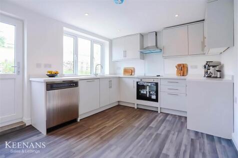 1 - Kitchen - Modern - 2.jpg