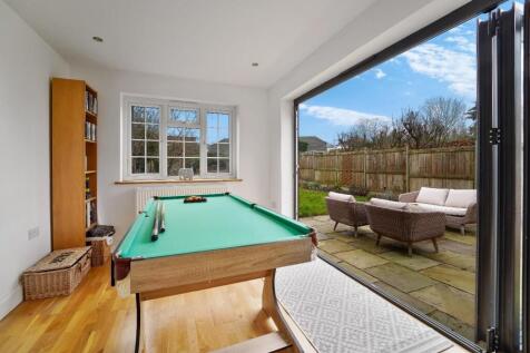 ROUNDWOOD VIEW (18).jpg