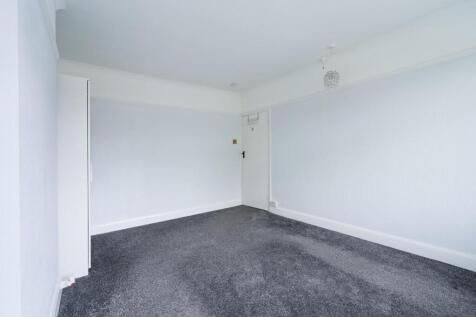 OAKLEY GARDENS, (6).jpg