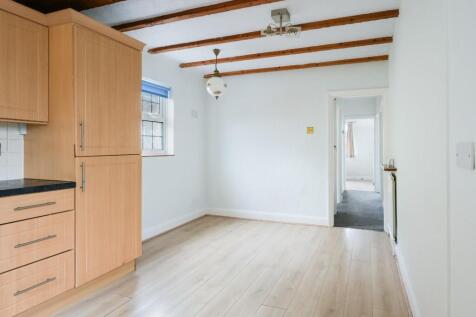 OAKLEY GARDENS, (11).jpg