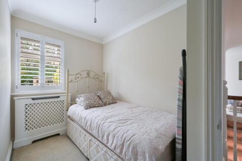 MANOR WAY (10).jpg