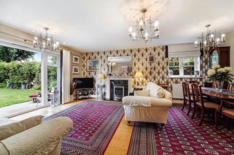 MAGNOLIA DRIVE (6).jpg