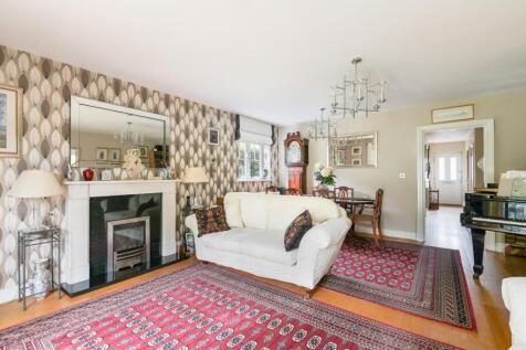 MANGGOLIA DRIVE, (4).jpg