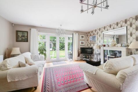 MANGGOLIA DRIVE, (2).jpg