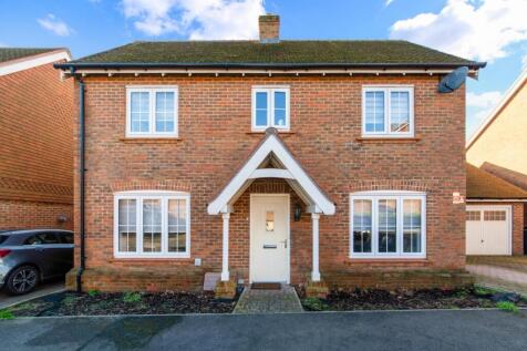 HAYTON CRESCENT,  12.jpg