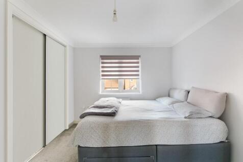 HAYTON CRESCENT,  3.jpg