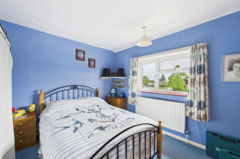 CAM01354G0-PR0483-STILL001