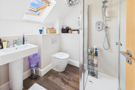 En Suite 2