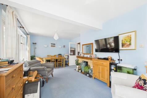 Living Room 3