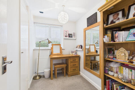 CAM01984G0-PR0527-STILL021