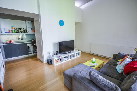 Lounge/Kitchen/Di...