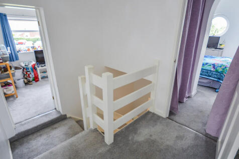 First Floor Landi...