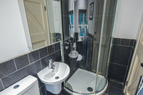 En Suite to Bedro...