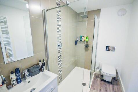 En Suite Master B...