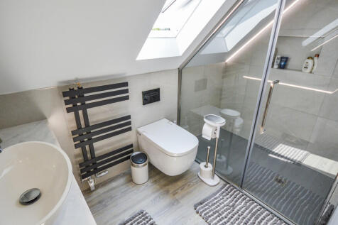 Ensuite Bathroom