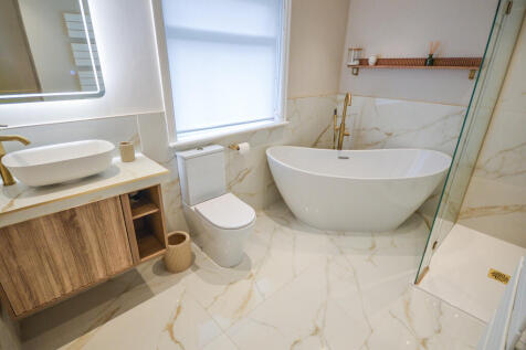 Ensuite Bathroom