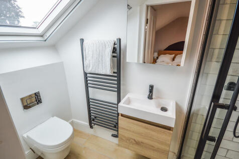 Ensuite Shower Ro...